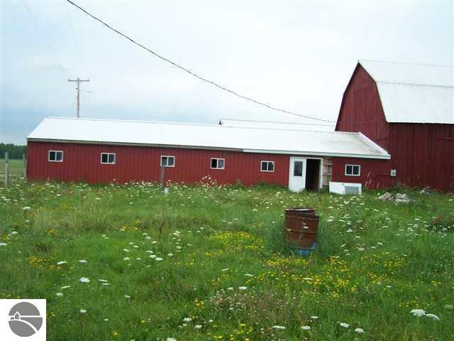 7649 Eroadman Road Merritt, MI 49667 - Photo 6 of 8 1713819-5.JPG