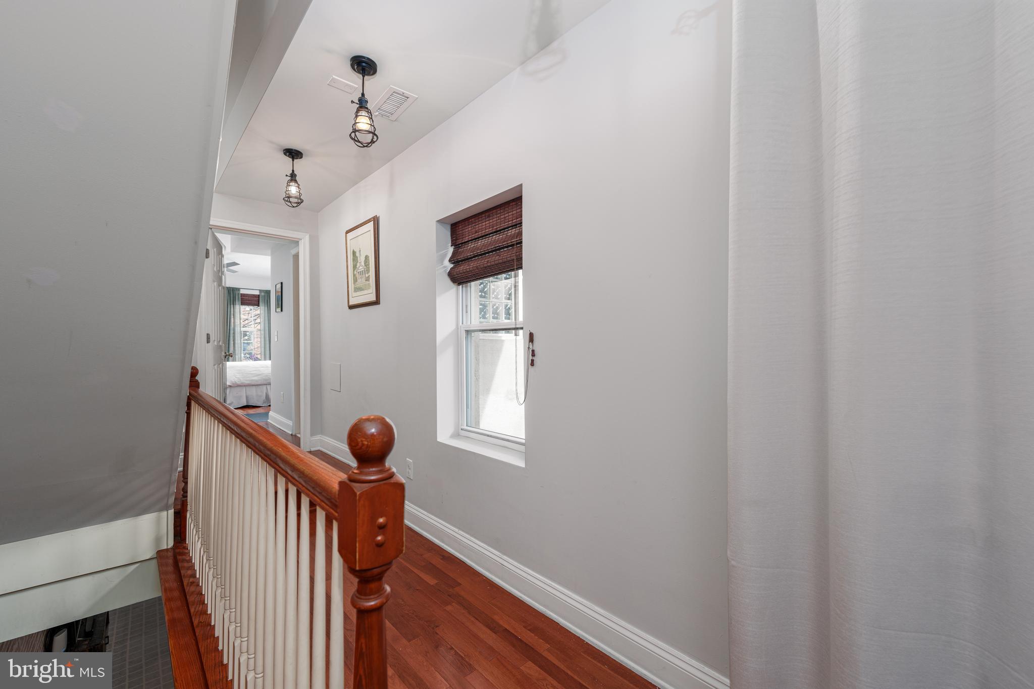 1246 William Street Baltimore, MD 21230 - Photo 17 of 45 2nd floor hall