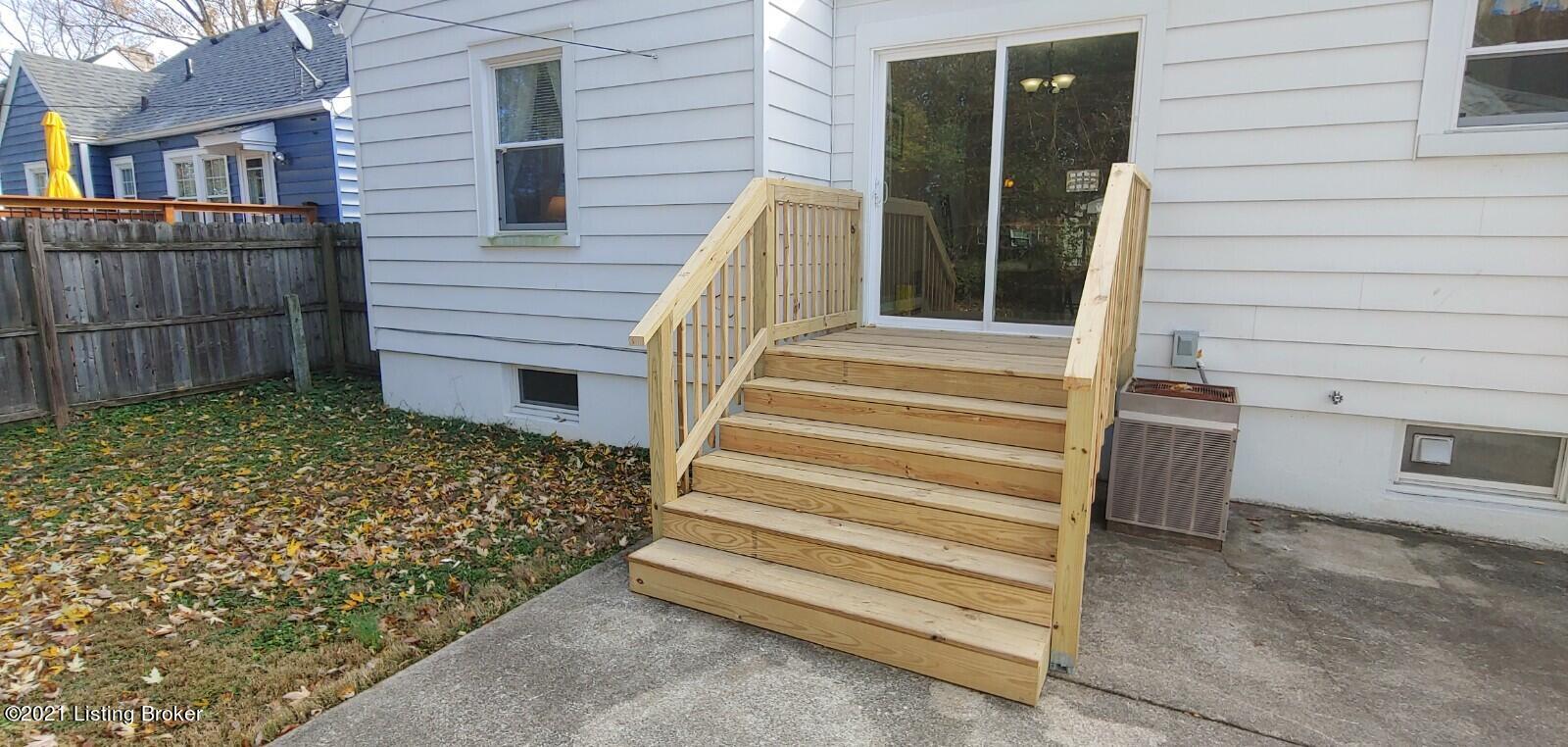 4307 Churchill Road Louisville, KY 40207 - Photo 38 of 42 Rear Entrance