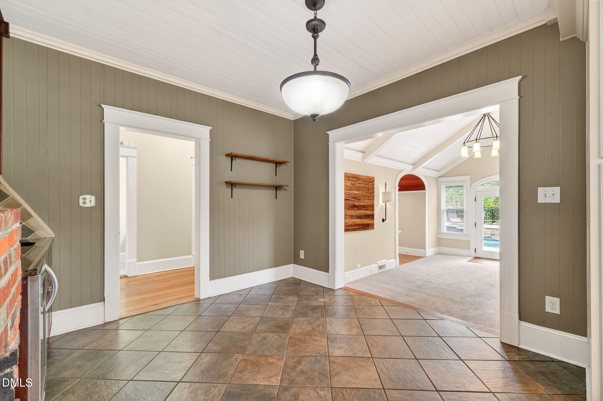 804 West Main Street Benson, NC 27504 - Photo 33 of 100 33-web-or-mls-DSC00117