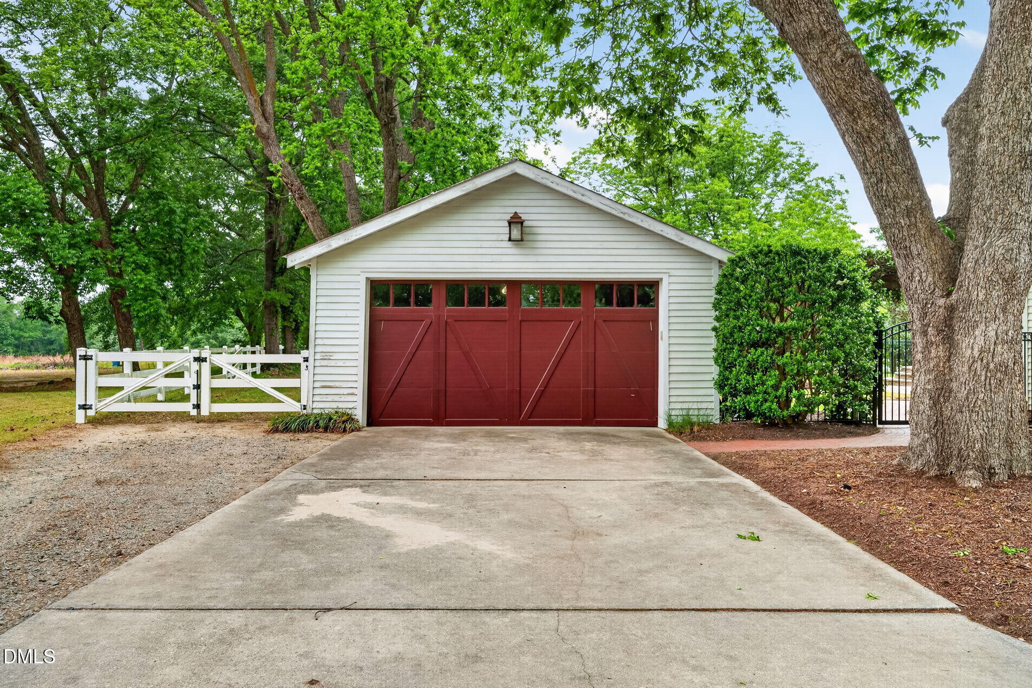 804 West Main Street Benson, NC 27504 - Photo 4 of 100 4-web-or-mls-DSC09887