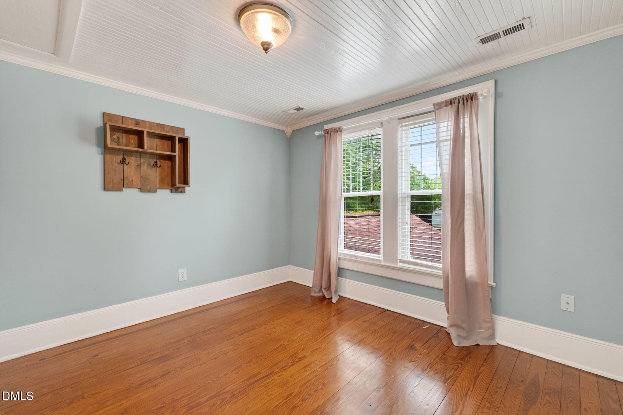 804 West Main Street Benson, NC 27504 - Photo 59 of 100 59-web-or-mls-DSC00272