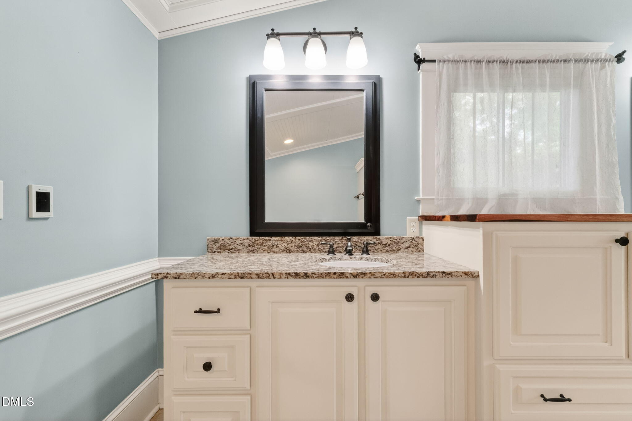804 West Main Street Benson, NC 27504 - Photo 67 of 100 67-web-or-mls-DSC00308
