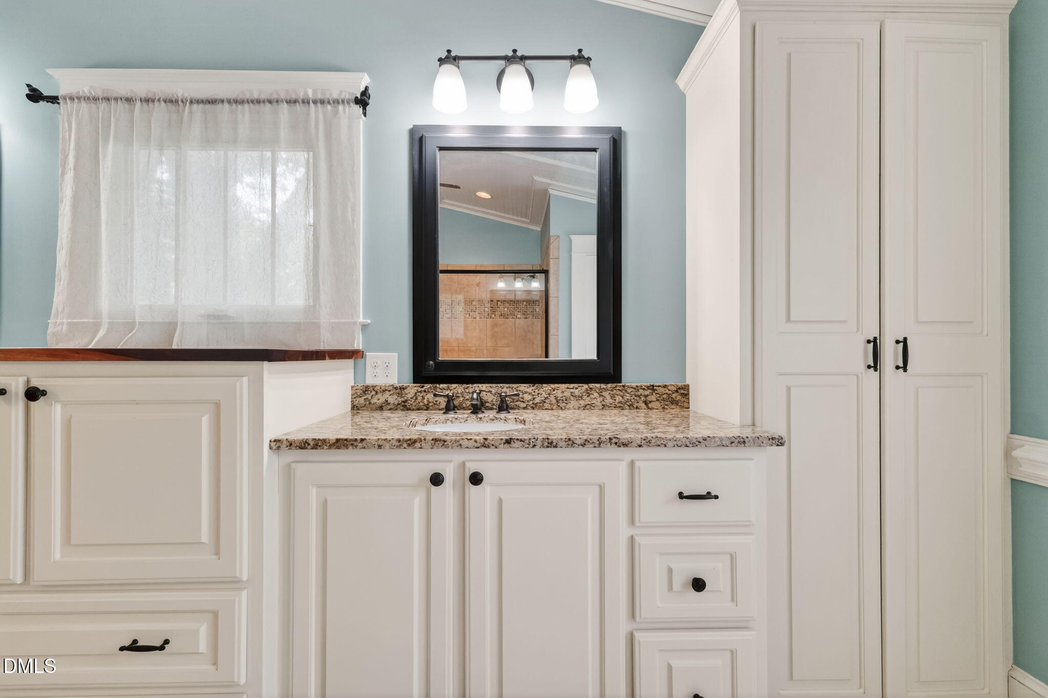 804 West Main Street Benson, NC 27504 - Photo 68 of 100 68-web-or-mls-DSC00314