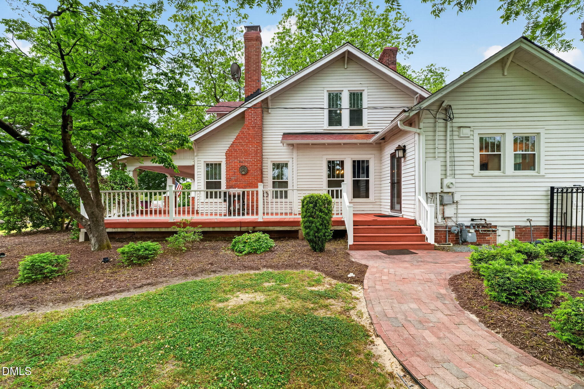 804 West Main Street Benson, NC 27504 - Photo 76 of 100 76-web-or-mls-DSC09877