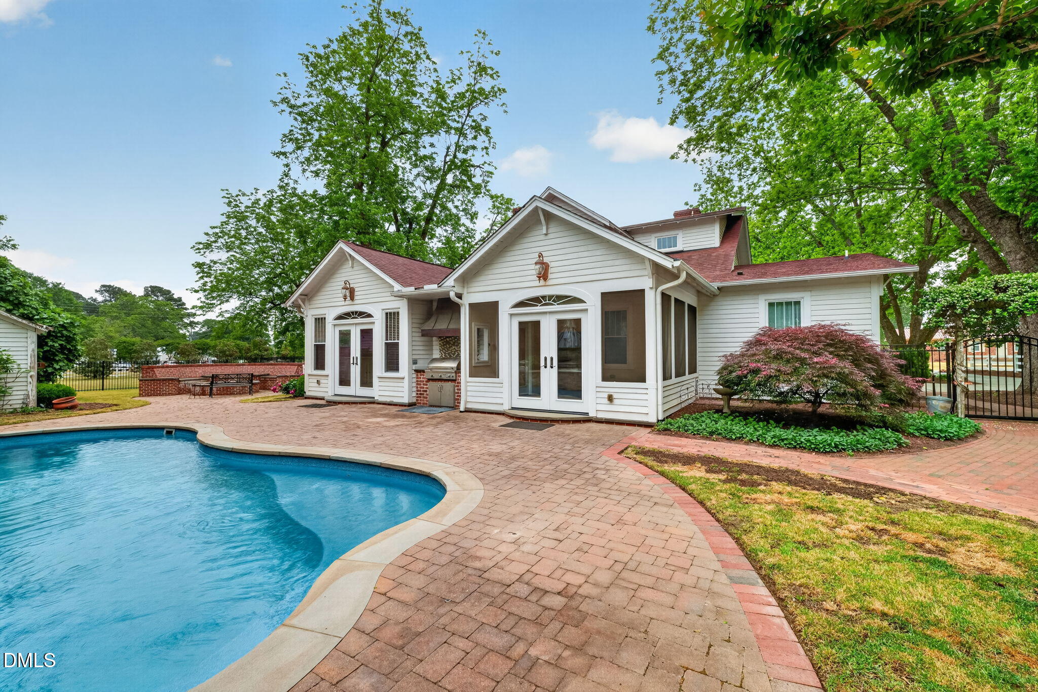 804 West Main Street Benson, NC 27504 - Photo 87 of 100 87-web-or-mls-DSC09952