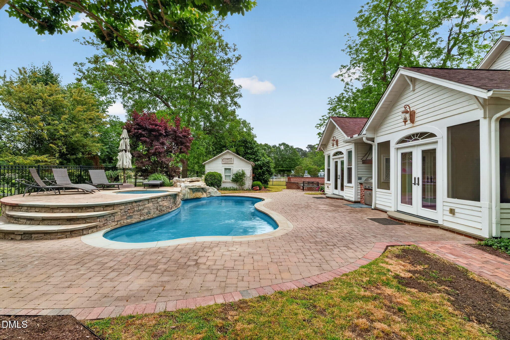 804 West Main Street Benson, NC 27504 - Photo 89 of 100 89-web-or-mls-DSC09964