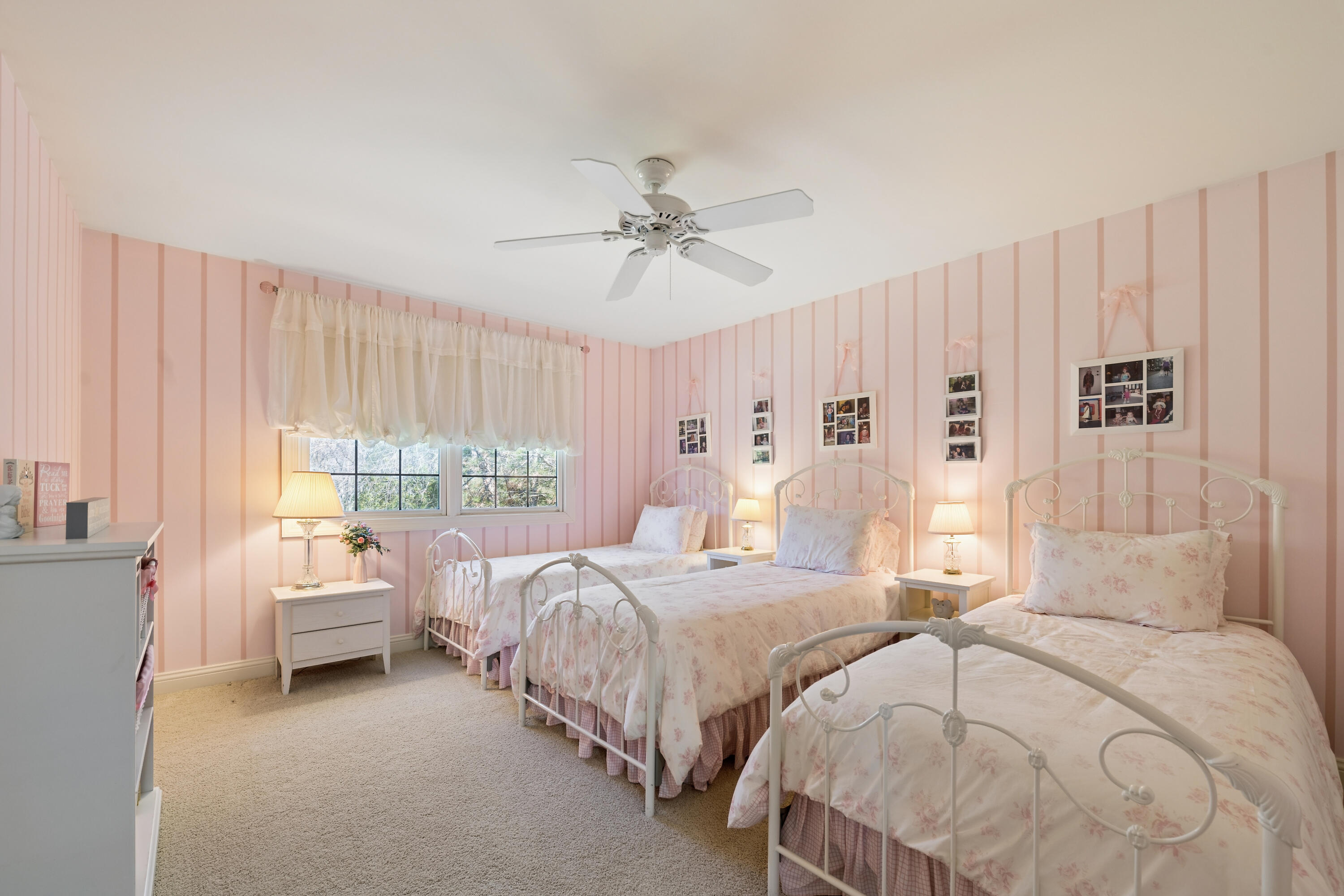 538 Pheasant Ridge Lane Fontana, WI 53125 - Photo 14 of 23 Bedroom 2