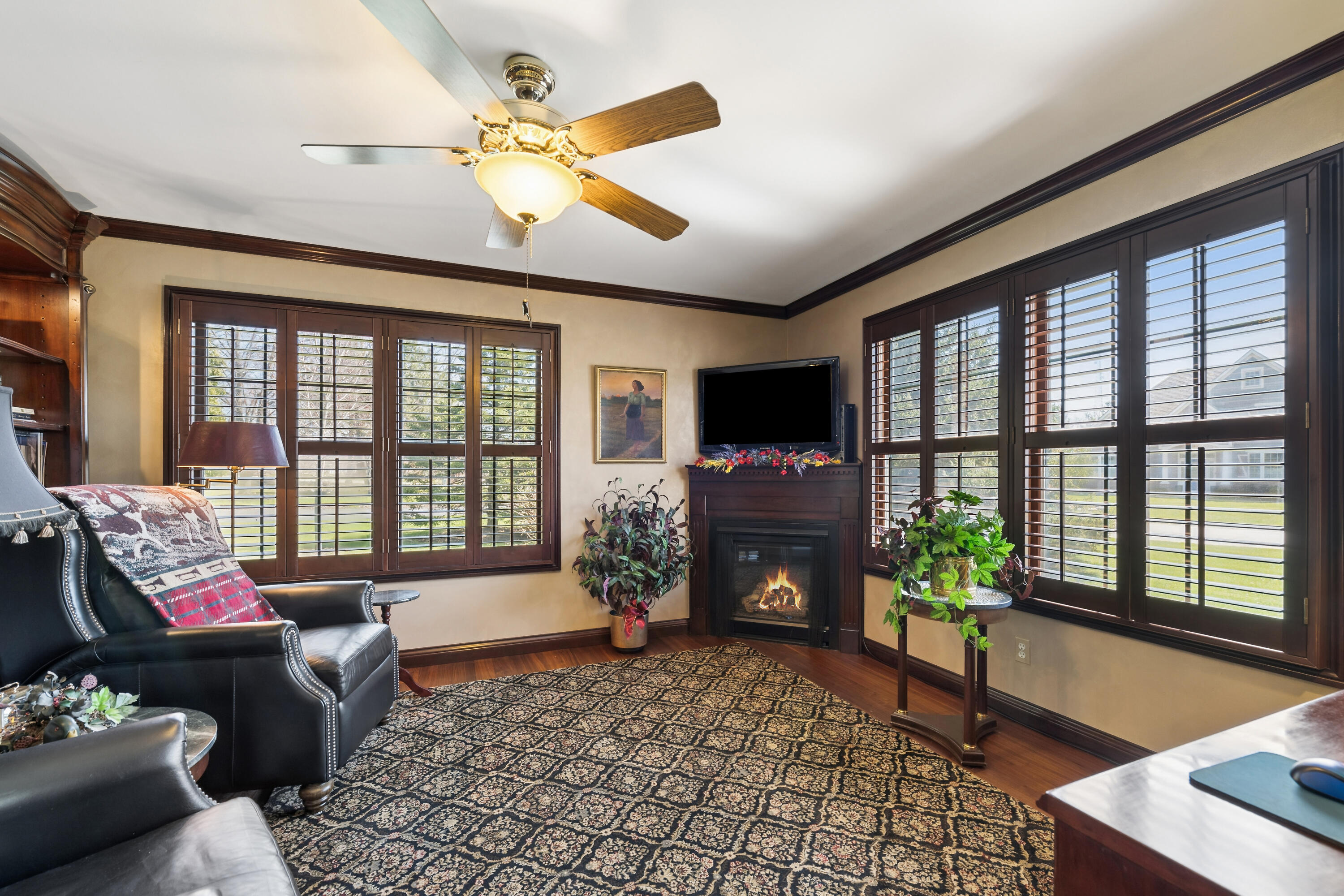 538 Pheasant Ridge Lane Fontana, WI 53125 - Photo 9 of 23 Den/Office