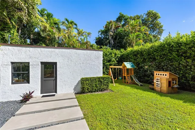 $2,750,000 | 1341 Sorolla Avenue, Coral Gables, FL 33134