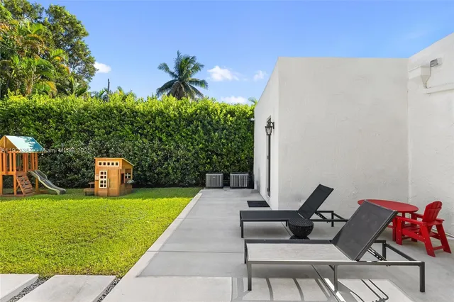 $2,750,000 | 1341 Sorolla Avenue, Coral Gables, FL 33134