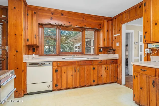 $169,900 | 816 Burton Street, Rocky Mount, NC 27803