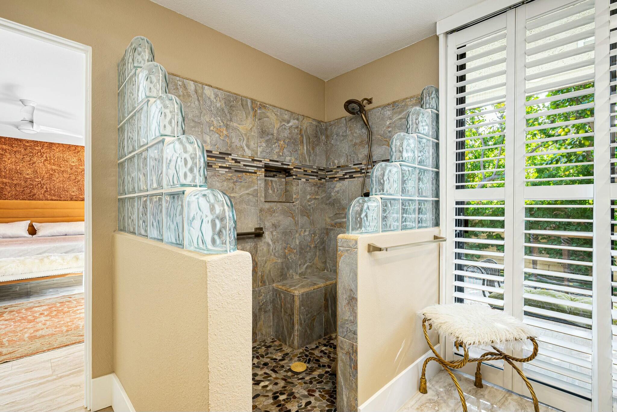 1 Briarcliff Court Rancho Mirage, CA 92270 - Photo 31 of 48 Primary Bath