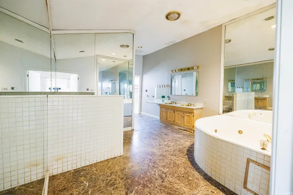 $156,789 | 3757 East Stipp Road, Bloomington, IN 47401