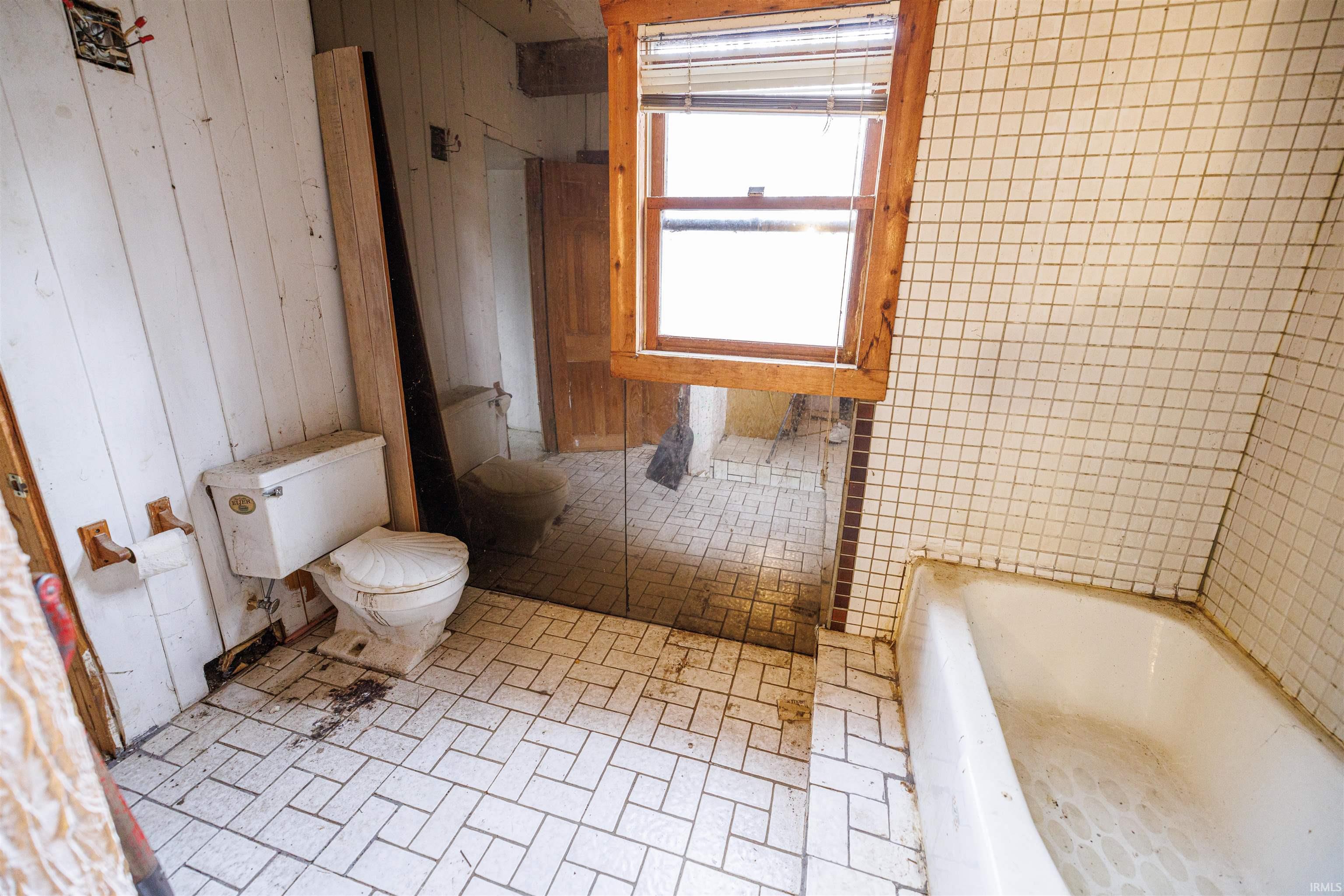 3757 East Stipp Road Bloomington, IN 47401 - Photo 21 of 36