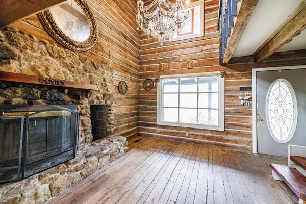 $156,789 | 3757 East Stipp Road, Bloomington, IN 47401