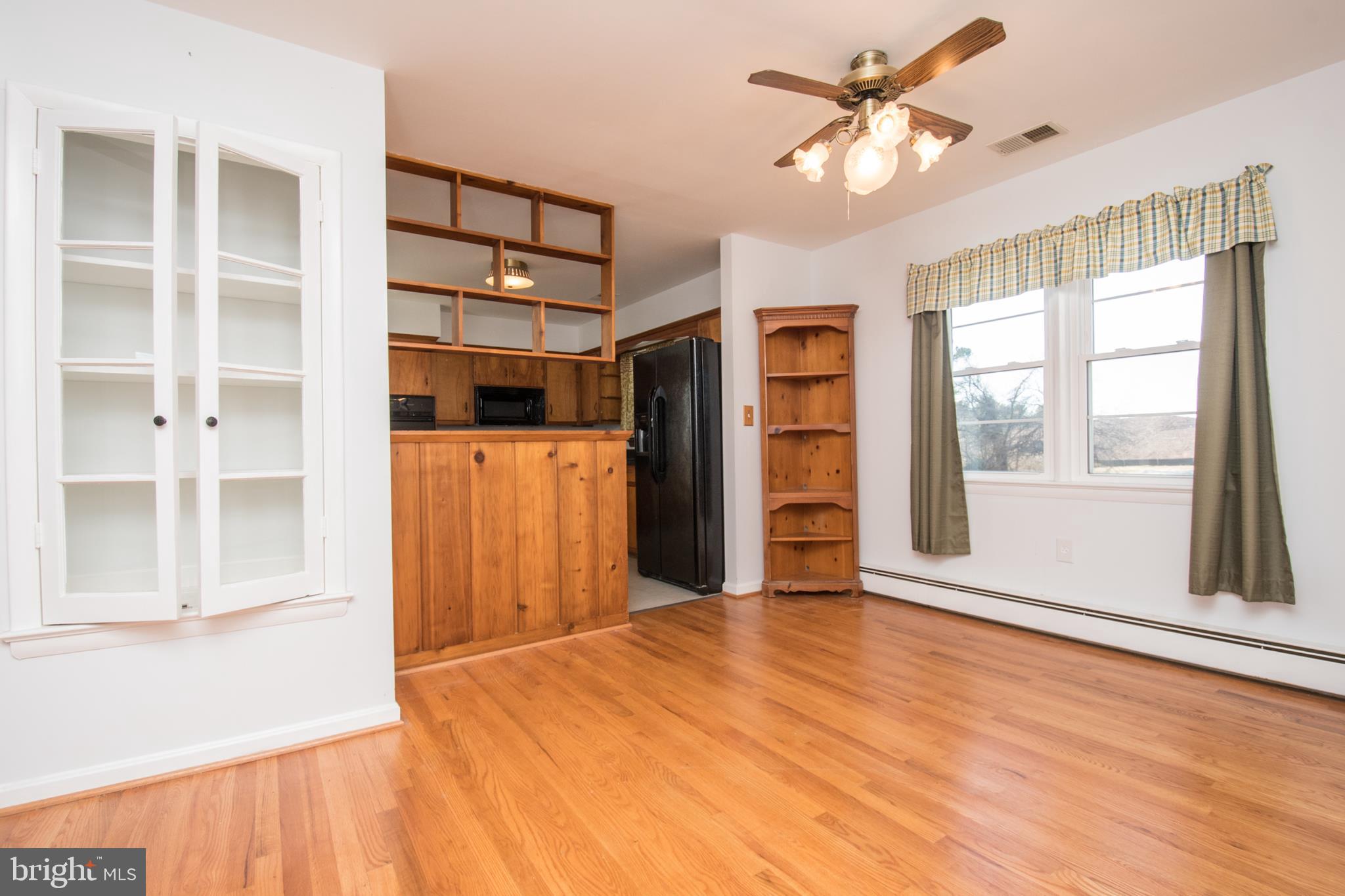507 Evergreen Mills Road Leesburg, VA 20175 - Photo 13 of 43 Dining Room looking toward kitchen