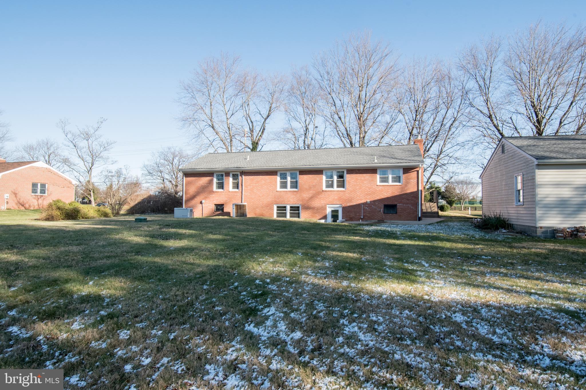 507 Evergreen Mills Road Leesburg, VA 20175 - Photo 3 of 43 Exterior Rear