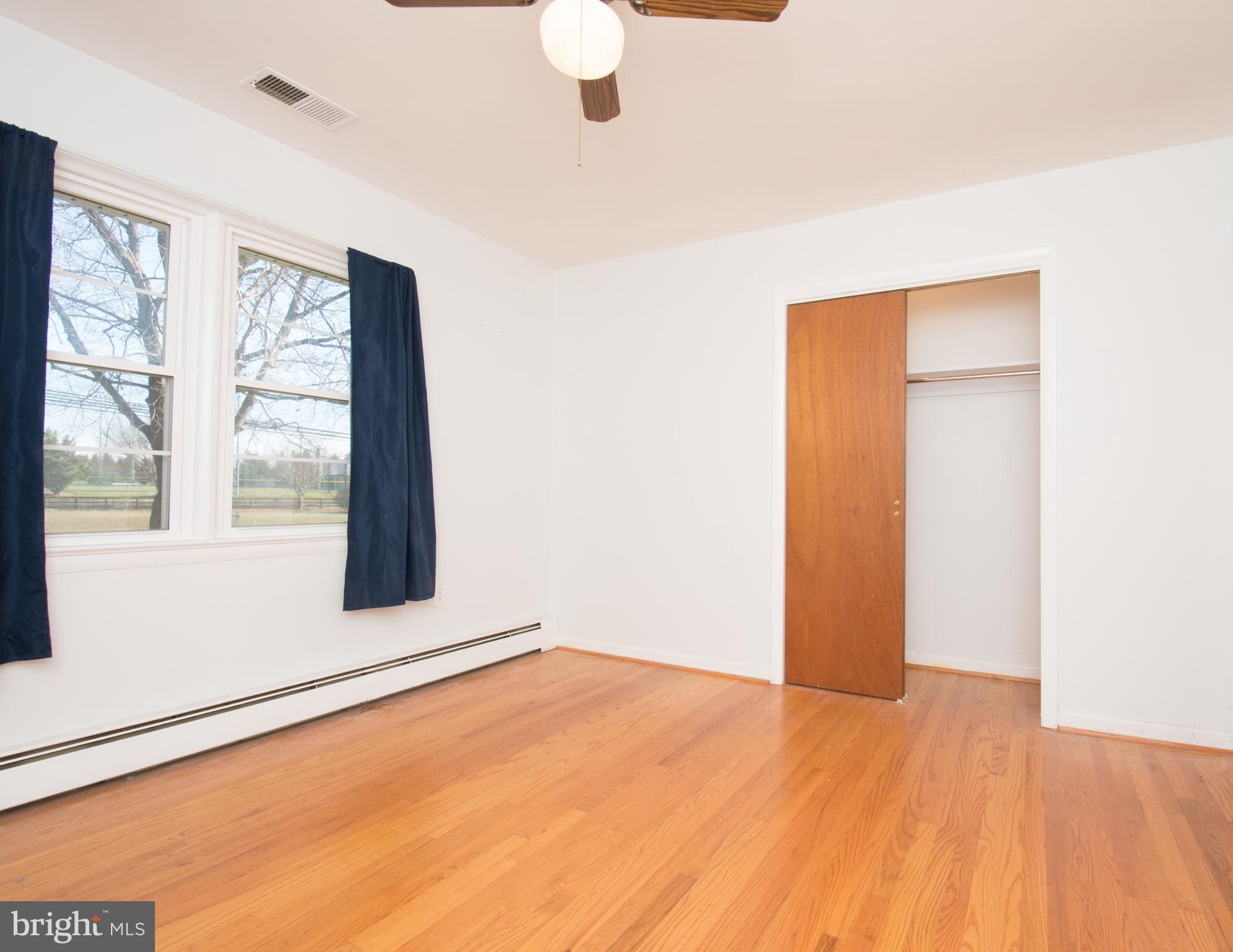 507 Evergreen Mills Road Leesburg, VA 20175 - Photo 21 of 43 Bedroom