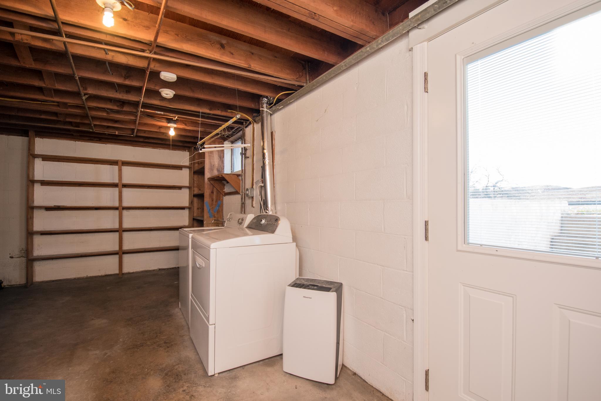 507 Evergreen Mills Road Leesburg, VA 20175 - Photo 38 of 43 Basement Laundry