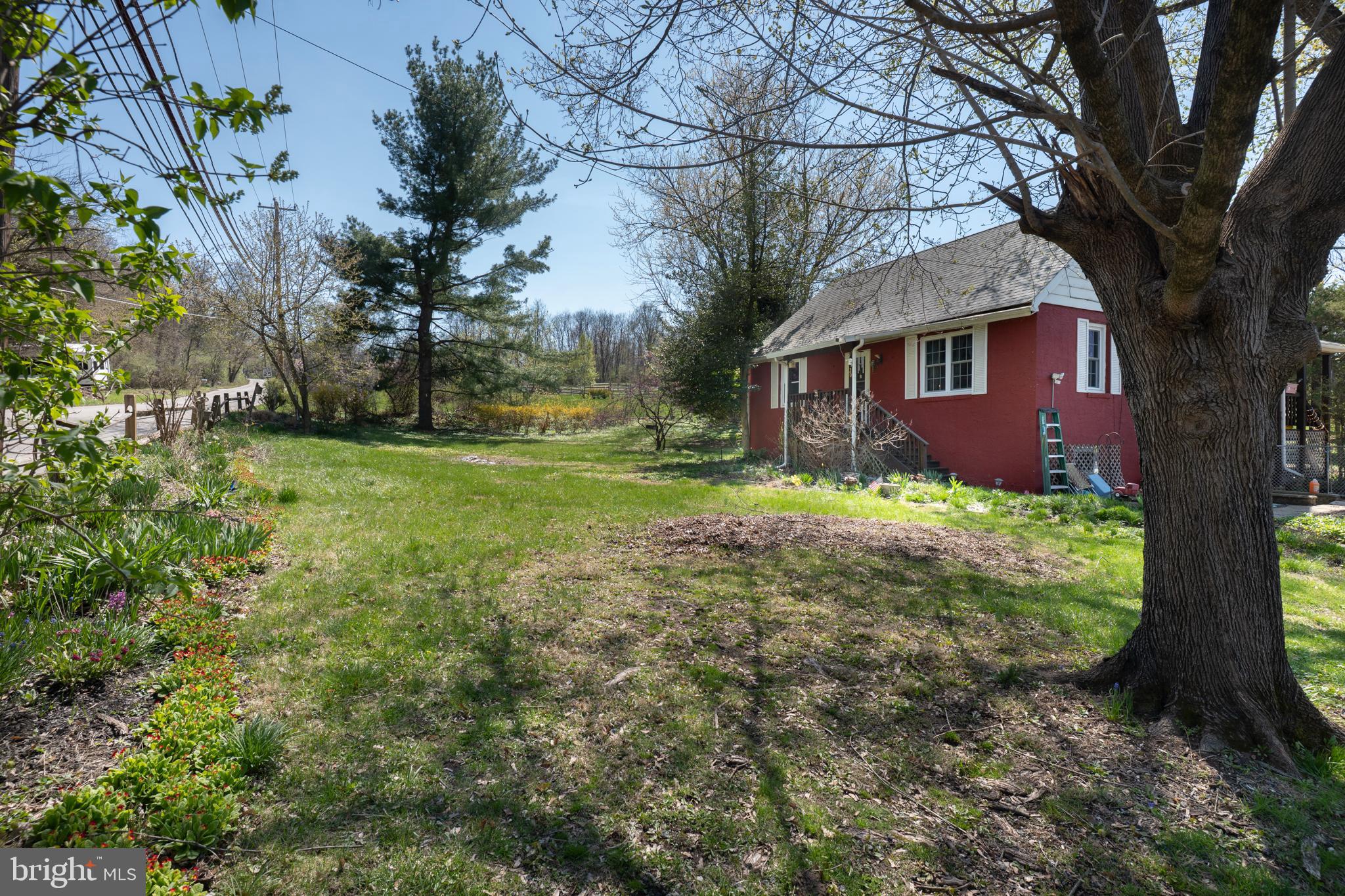 20 Cromby Road Phoenixville, PA 19460 - Photo 3 of 33 Peace and Tranquility, Just a Few Neighbors