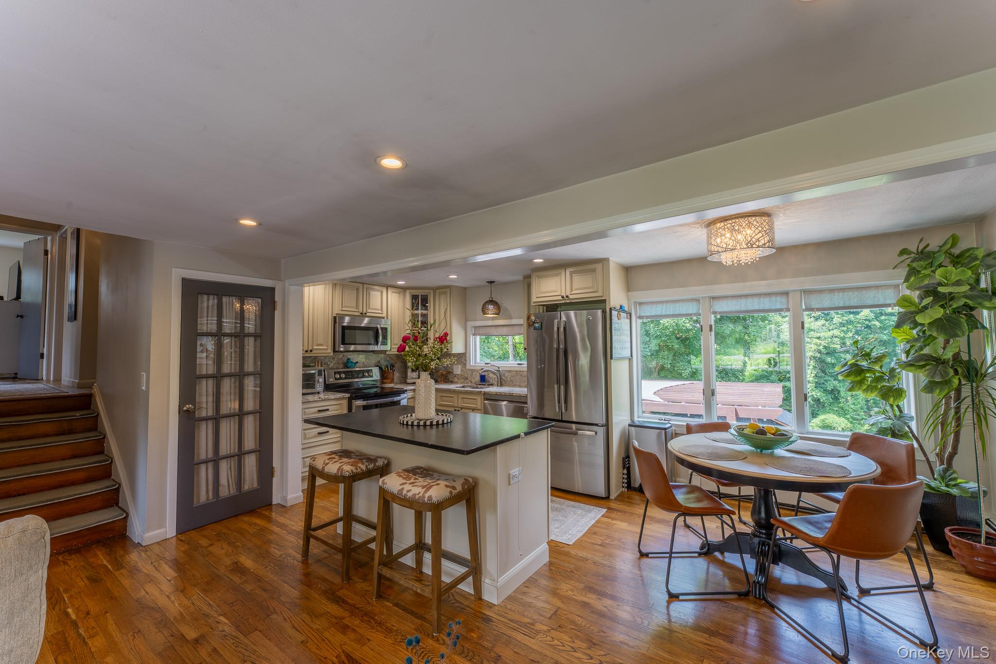 621 Stage Road Monroe, NY 10950 - Photo 7 of 29