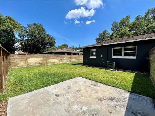 $1,650 | 2503 East Kaley Avenue, Orlando, FL 32806