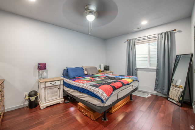 262 North Santa Fe Drive Mapleton, UT 84664 - Photo 27 of 46 Wood-finish flooring with an overhead ceiling fan and recessed lighting