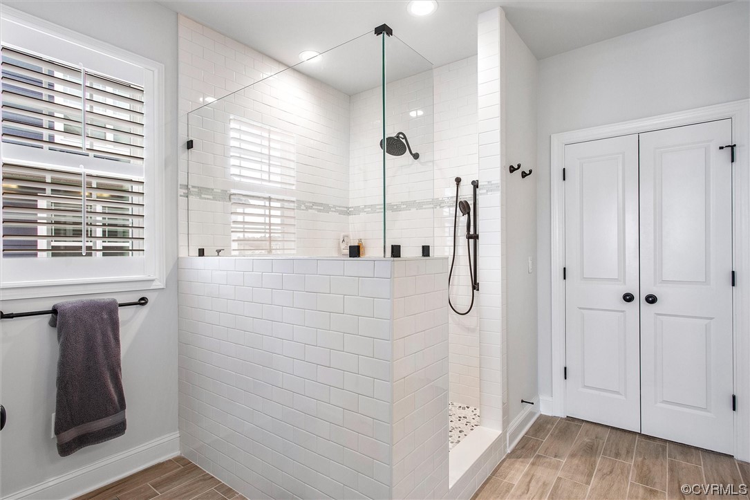 119 Evington Lane Ashland, VA 23005 - Photo 12 of 18 a bathroom with a shower