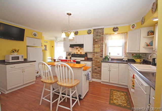 8405 Back Creek Road Gloucester, VA 23061 - Photo 5 of 24