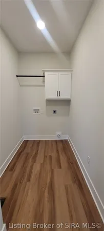 $569,900 | 118 Spangler Place, Jeffersonville, IN 47130