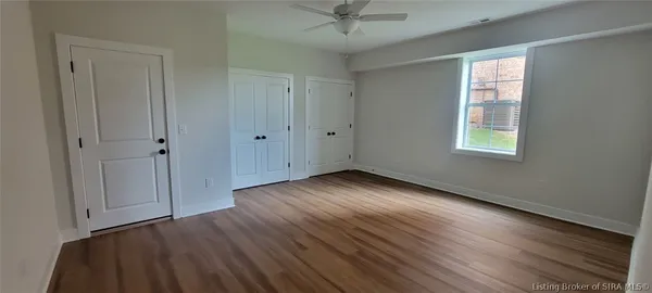 $569,900 | 118 Spangler Place, Jeffersonville, IN 47130