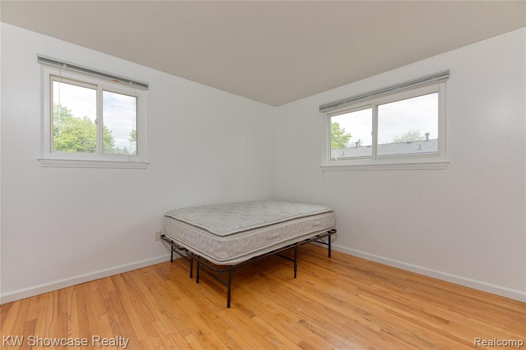 3276 Williamsburg Road Ann Arbor, MI 48108 - Photo 11 of 18