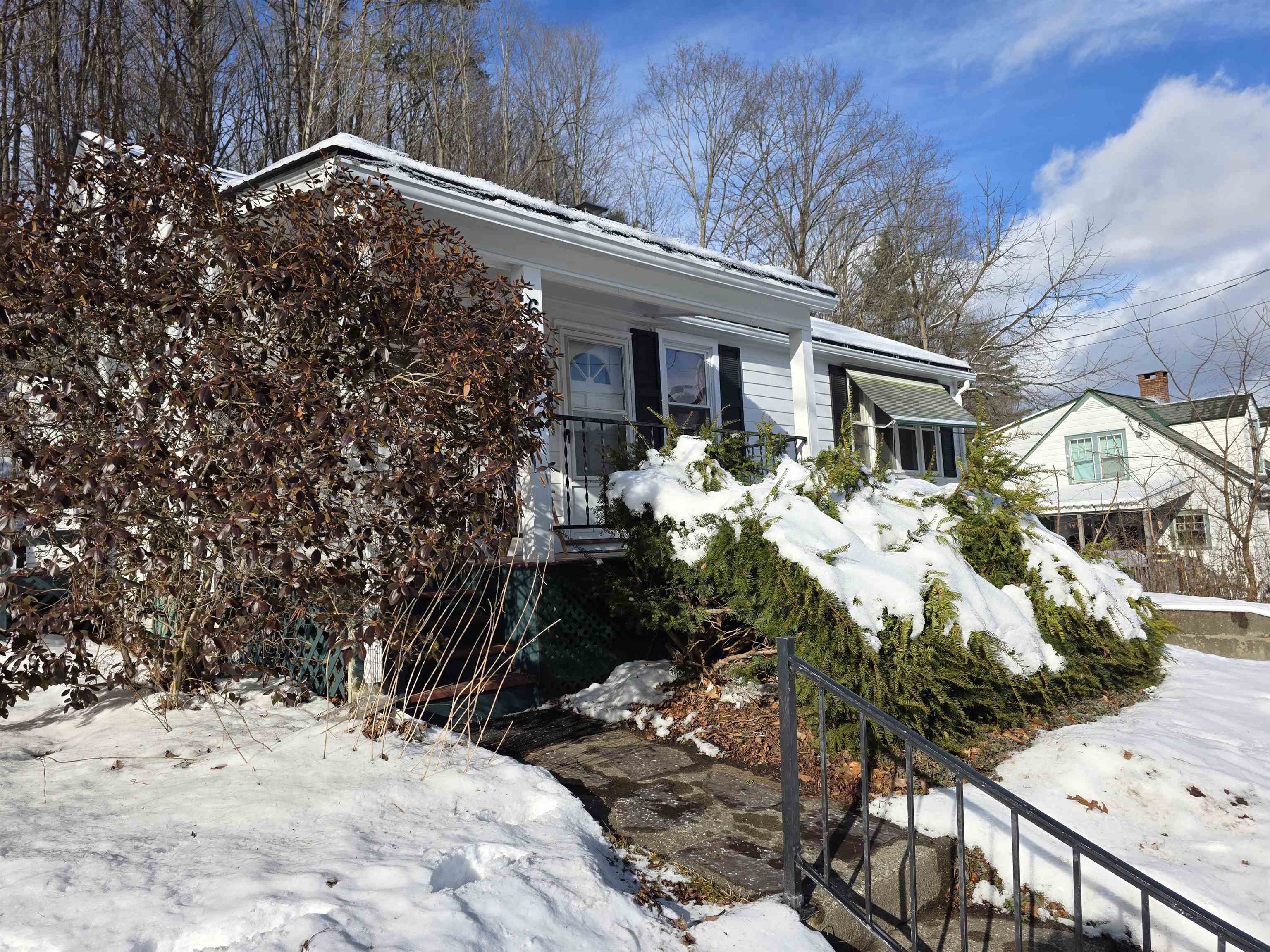 62 Mark Street Springfield, VT 05156 - Photo 2 of 24