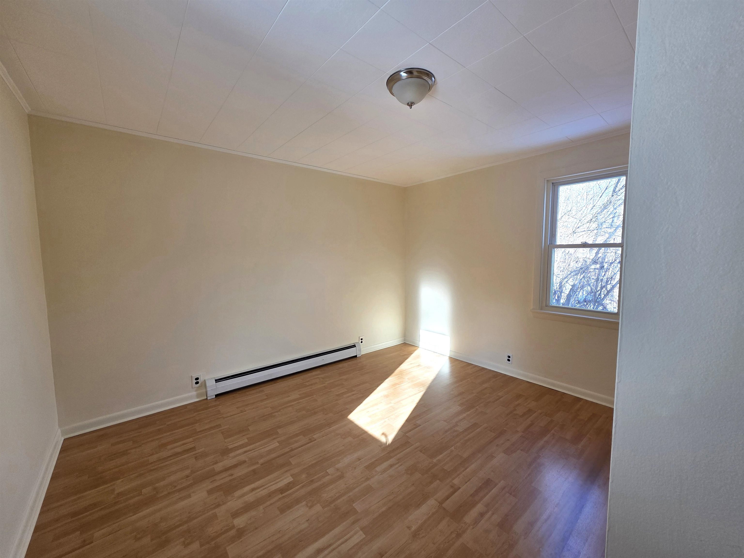 62 Mark Street Springfield, VT 05156 - Photo 7 of 24