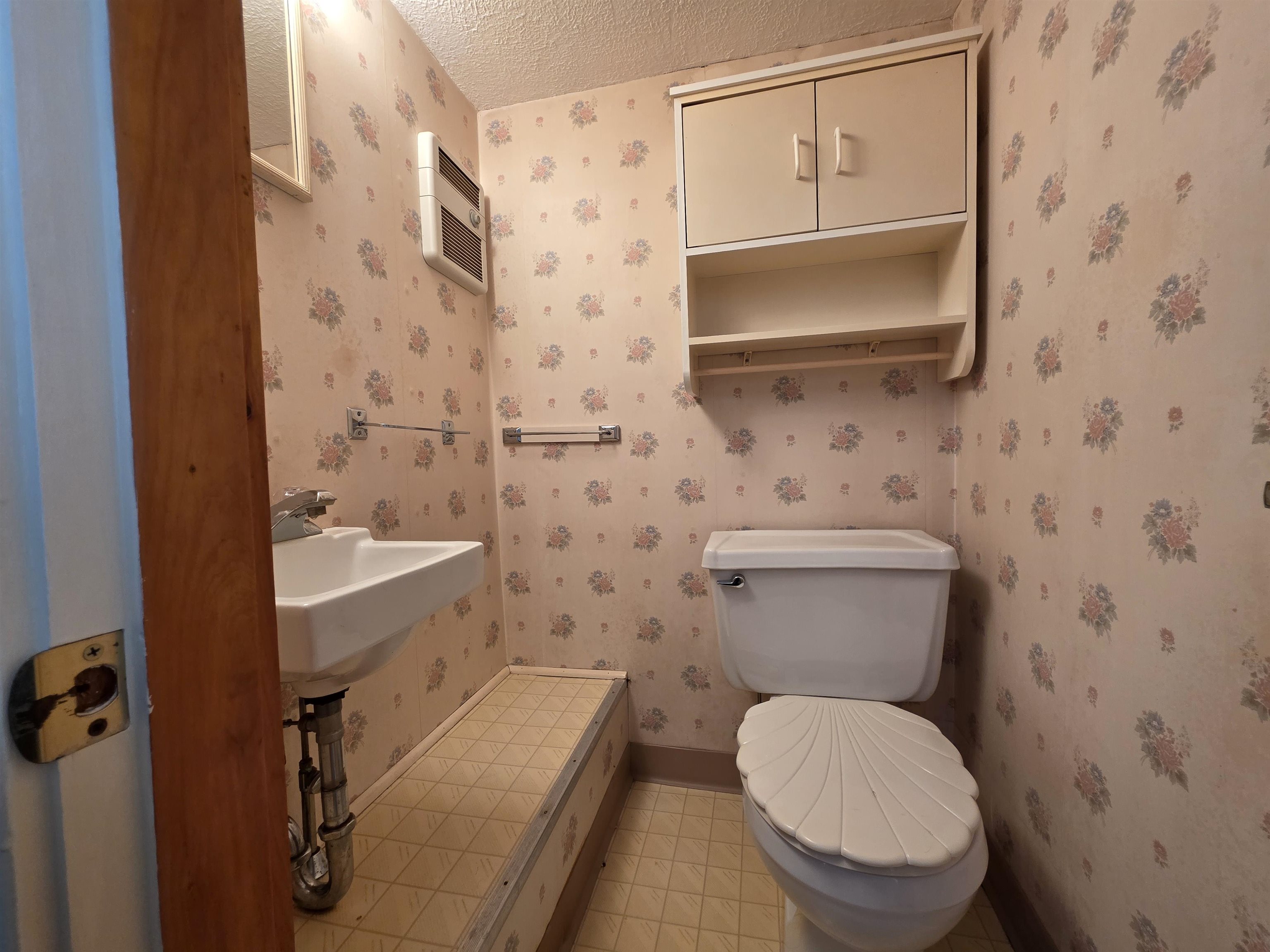 62 Mark Street Springfield, VT 05156 - Photo 10 of 24