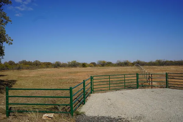 $314,750 | 34.02 Highway 36 Comanche Tx 76442, Comanche, TX 76442