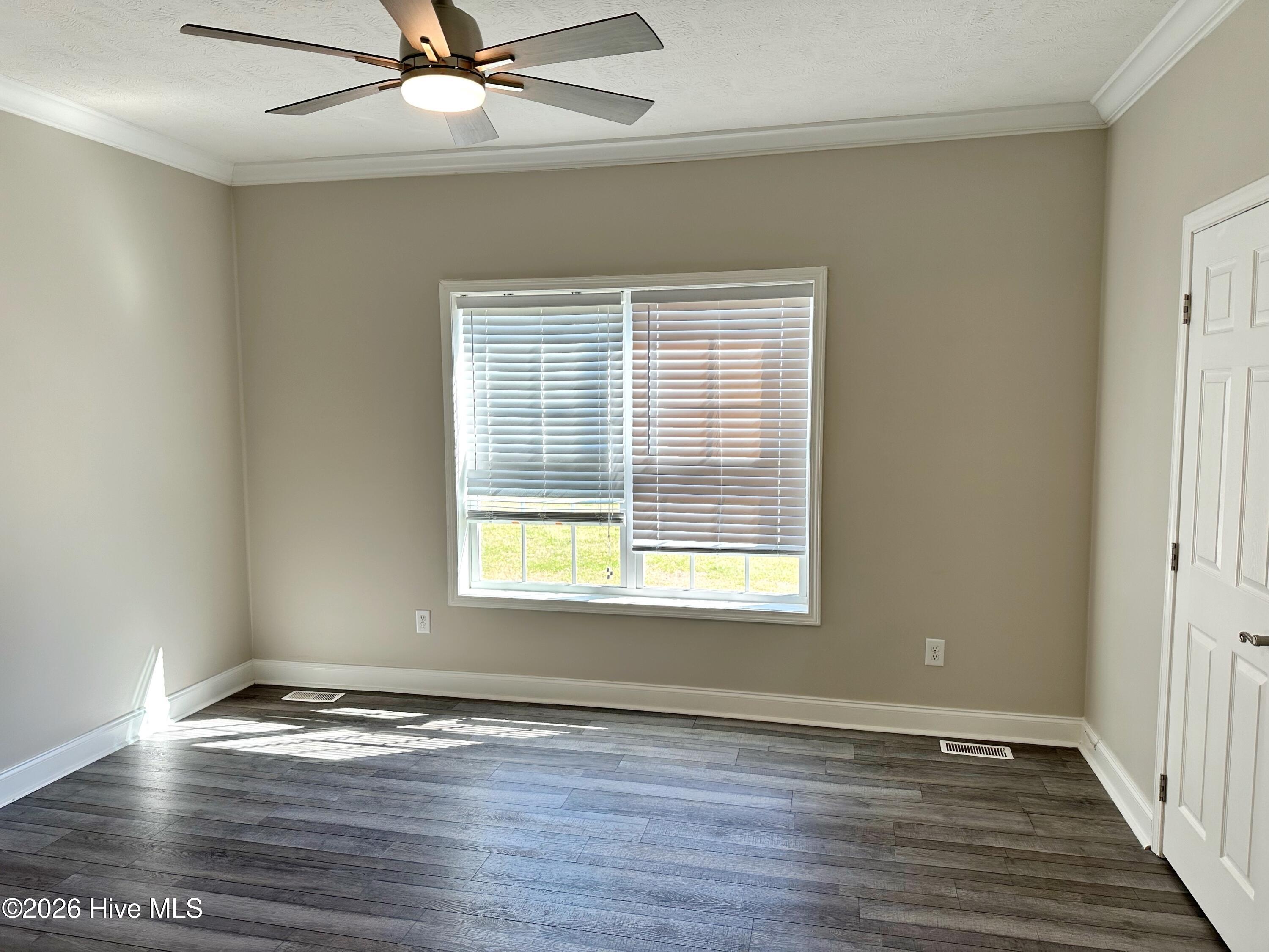 103 Meadowview Road Jacksonville, NC 28540 - Photo 15 of 34 16