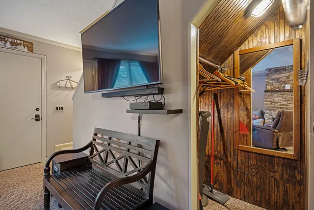 $450,000 | 140 Valley Park, Unit D4, Killington, VT 05751