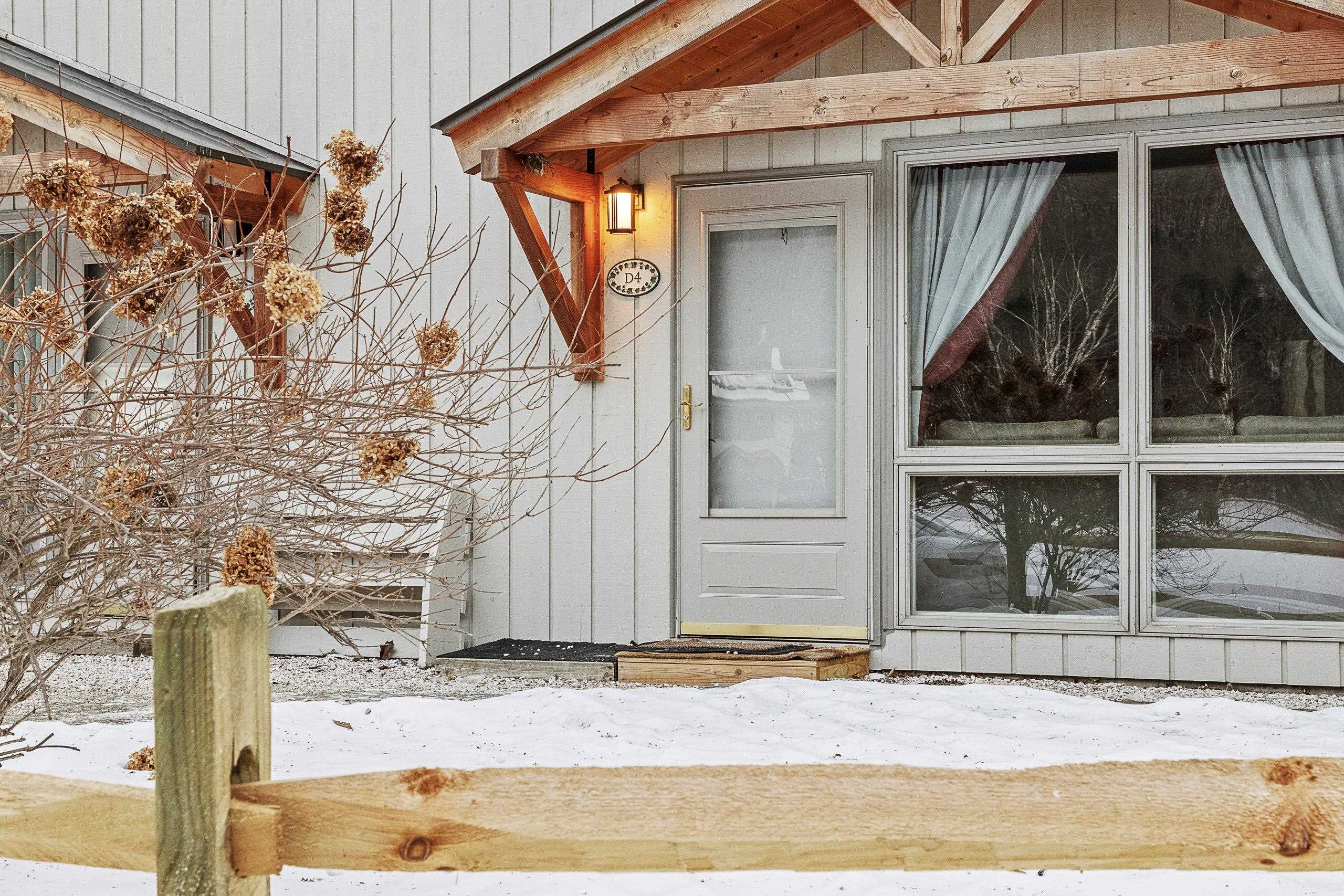 140 Valley Park, Unit D4 Killington, VT 05751 - Photo 2 of 34