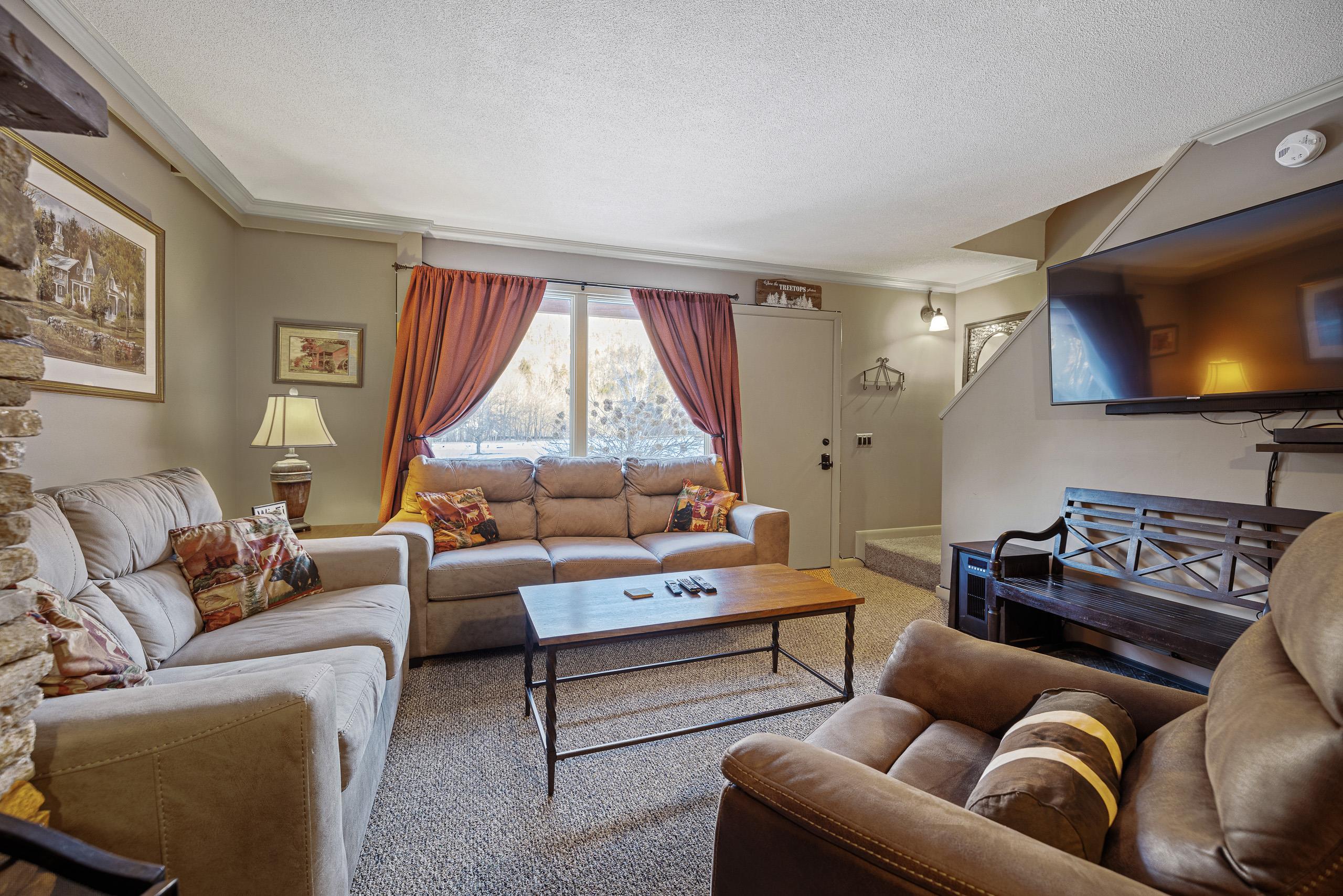 140 Valley Park, Unit D4 Killington, VT 05751 - Photo 5 of 34