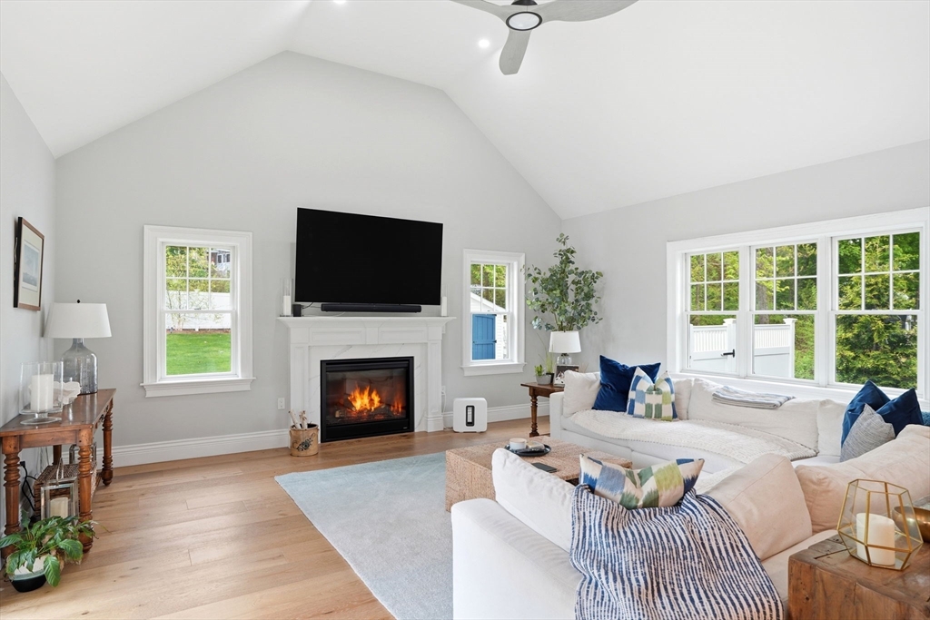 485 Country Way Scituate, MA 02066 - Photo 17 of 42