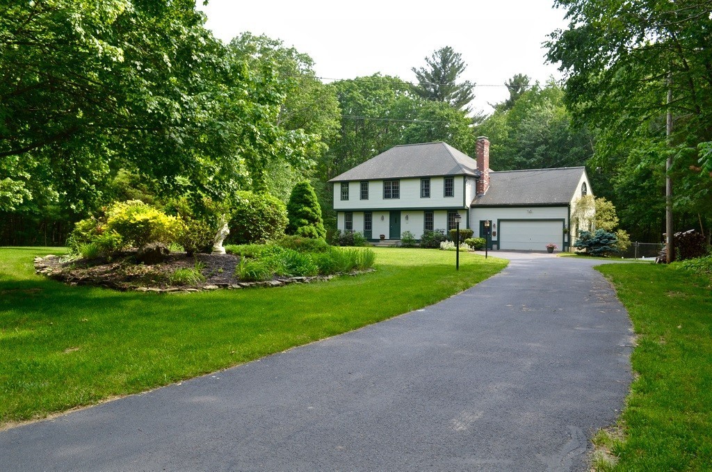 253 South Bolton Road Bolton, MA 01740 - Photo 3 of 21