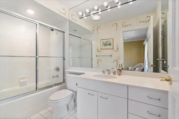$1,599,000 | 1940 Browning Court, Highland Park, IL 60035