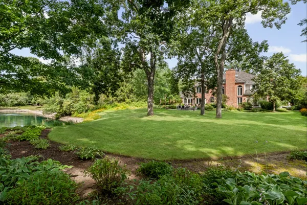 $1,599,000 | 1940 Browning Court, Highland Park, IL 60035