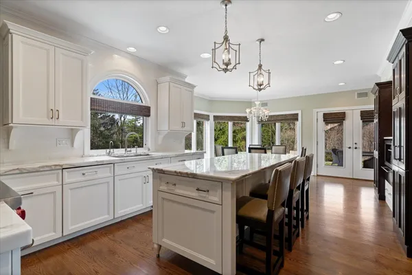 $1,599,000 | 1940 Browning Court, Highland Park, IL 60035