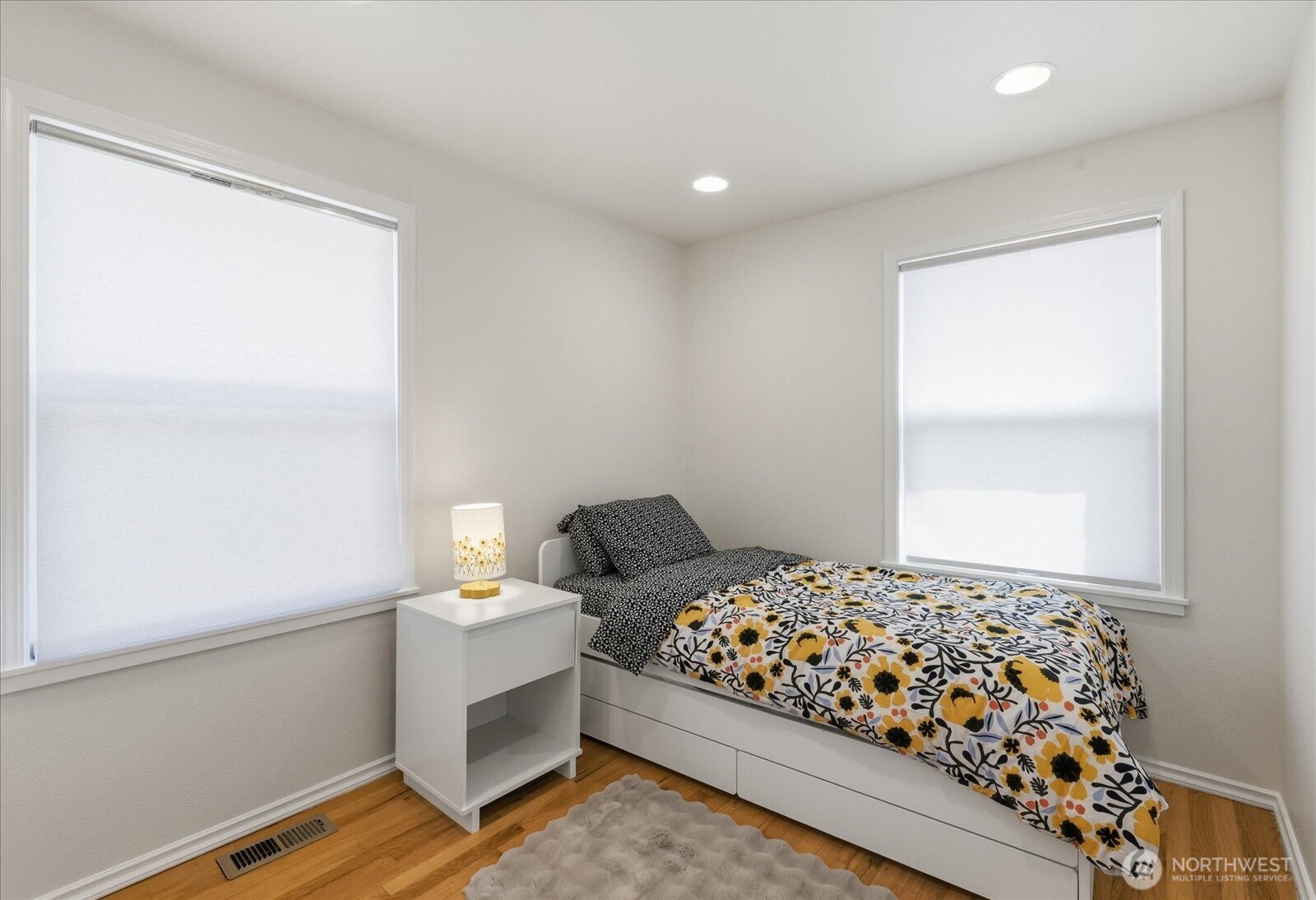 3514 Southwest Manning Street Seattle, WA 98126 - Photo 11 of 26