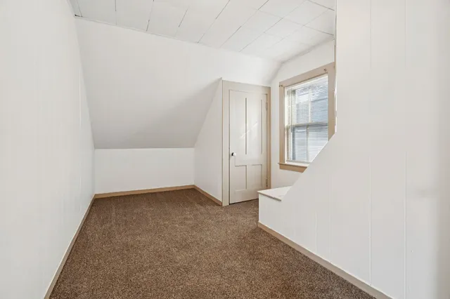 $2,100 | 67 Winter Street, Rochester, NH 03867