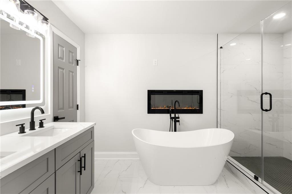 4161 Windermere Drive Stonecrest, GA 30038 - Photo 14 of 31