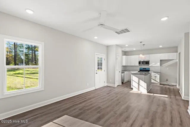 $349,900 | 2062 Page Road, Burgaw, NC 28425